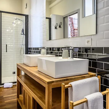 Clos 1906 Отель типа 